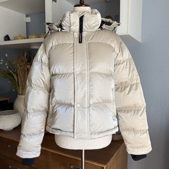 Aritzia Jackets & Blazers - Aritzia The Super Puff Shorty Liquid Shine Birch Down Cropped Puffer Jacket XS